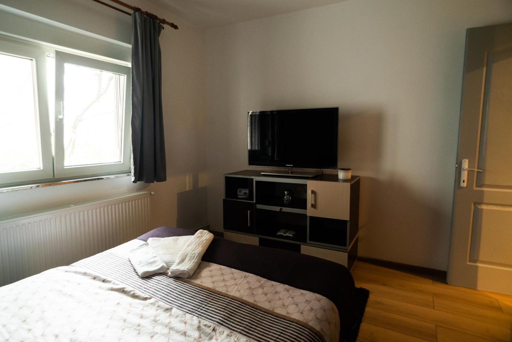 Apartament Dacul Hunedoara Eksteriør billede